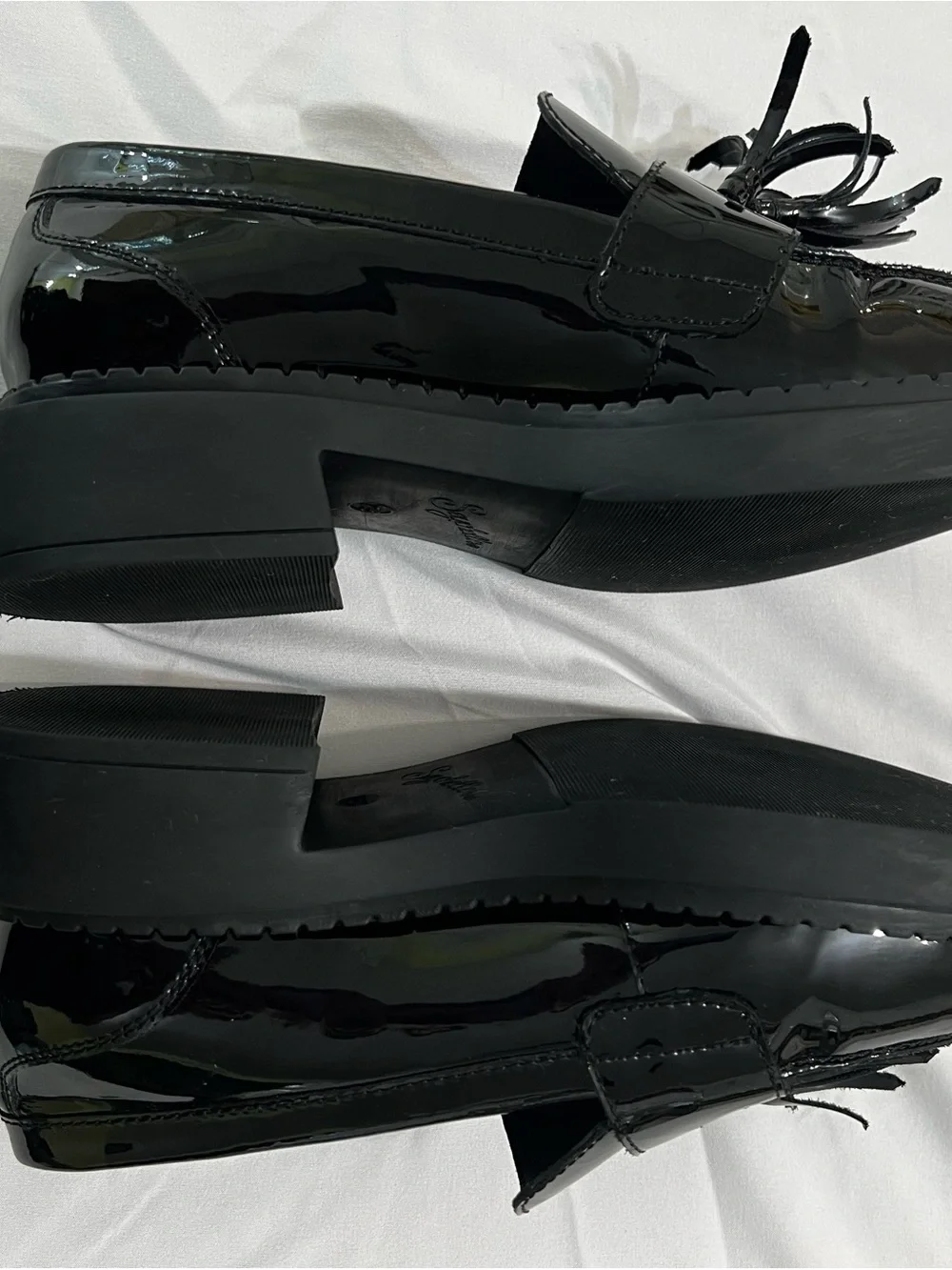 Seychelles Black Patent Leather Tassel Loafers Platform Academia Size 7.5